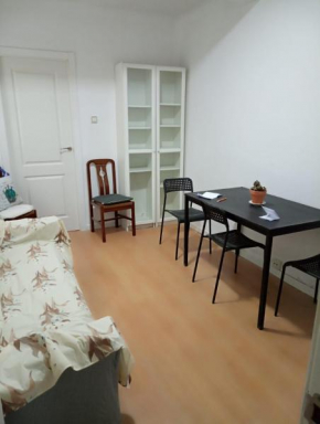 Apartamento en Calle Garci Nuño de 3 dormitorios